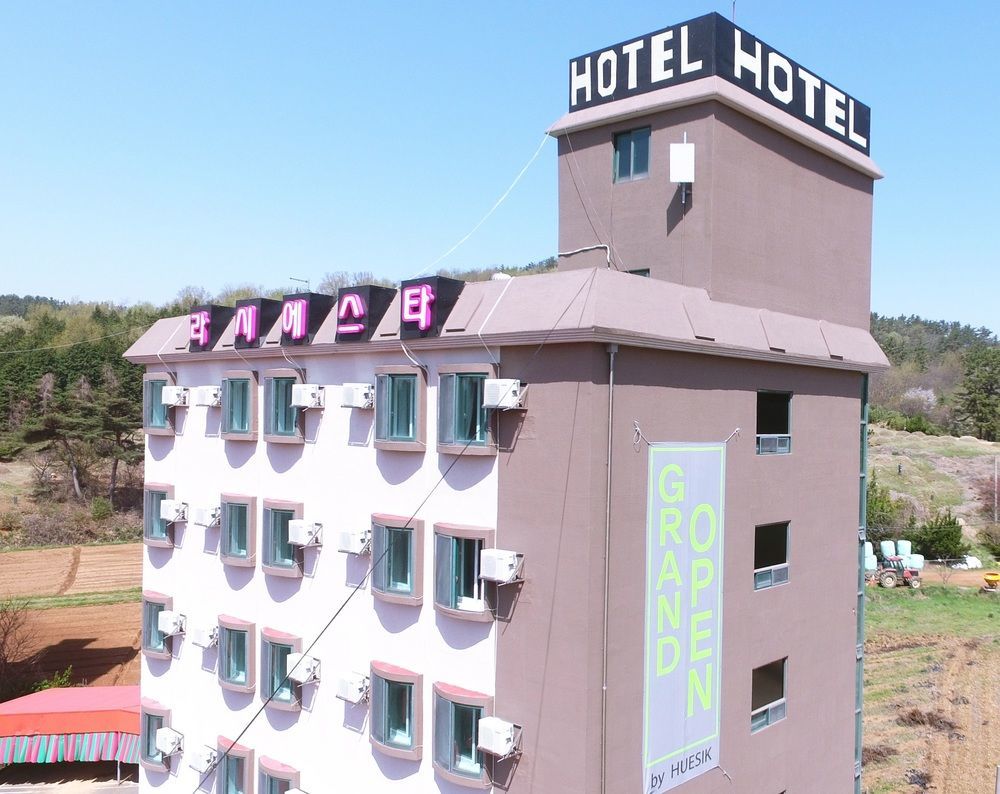 群山希斯达酒店 外观 照片